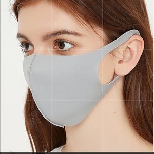Pack of 10 neoprene unisex face masks